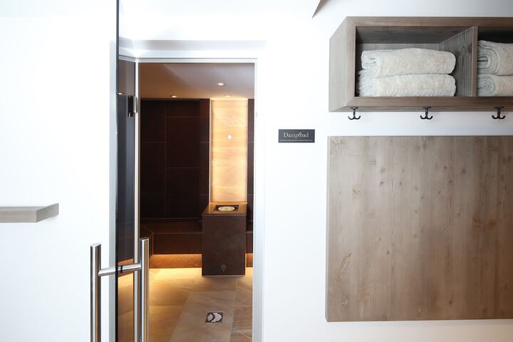 Room 19 of 41