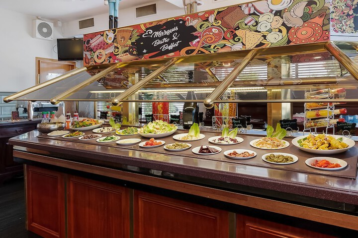 Dining Photos