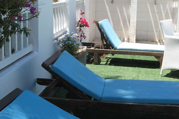 Sundeck 63 of 74