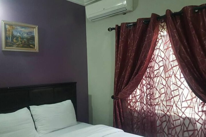 Room 7 of 20