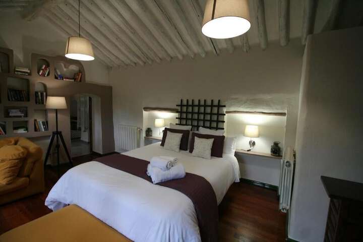 Room 30 of 132