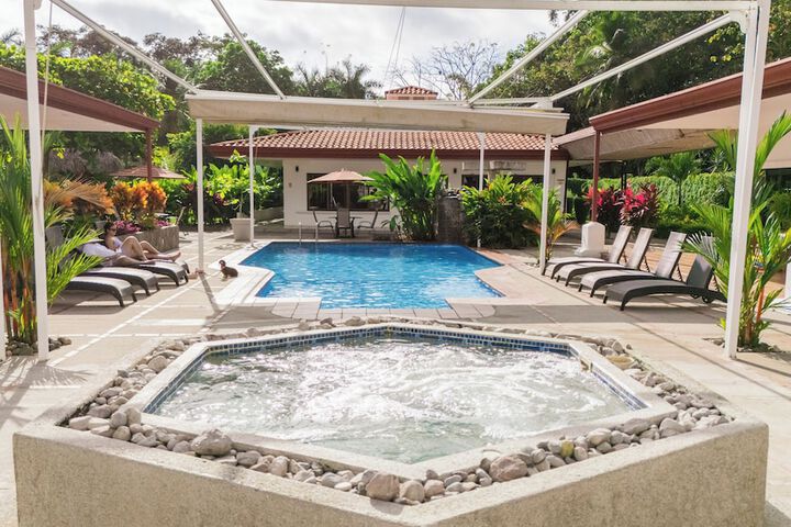 Pool 26 of 105