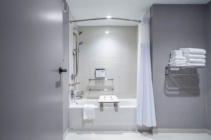 Clean Restrooms