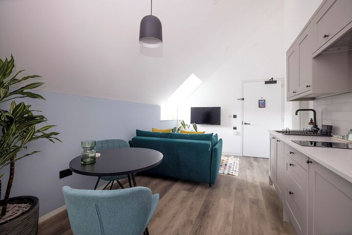 Room 45 of 60