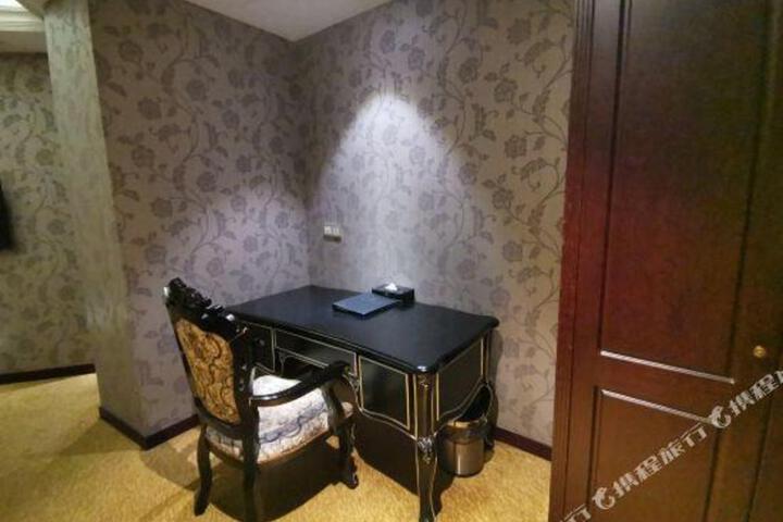 Putin Kokusai Hotel