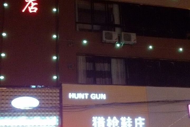 Hotel 7 of 21