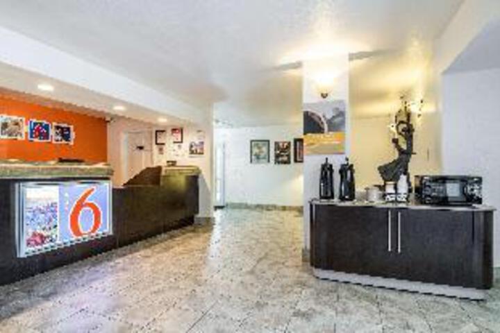 Hotel Interior 7 of 23