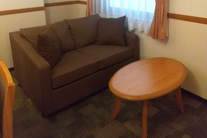 Room 13 of 39