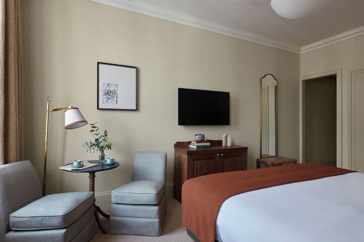 Room 26 of 109