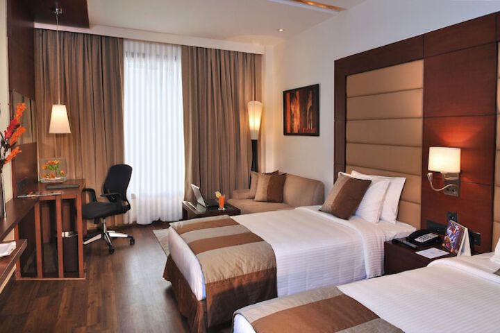 Room 4 of 46