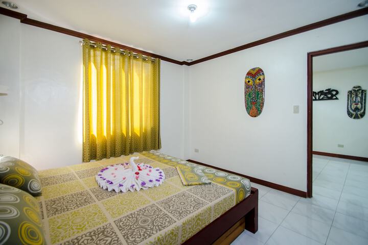 Room 10 of 51