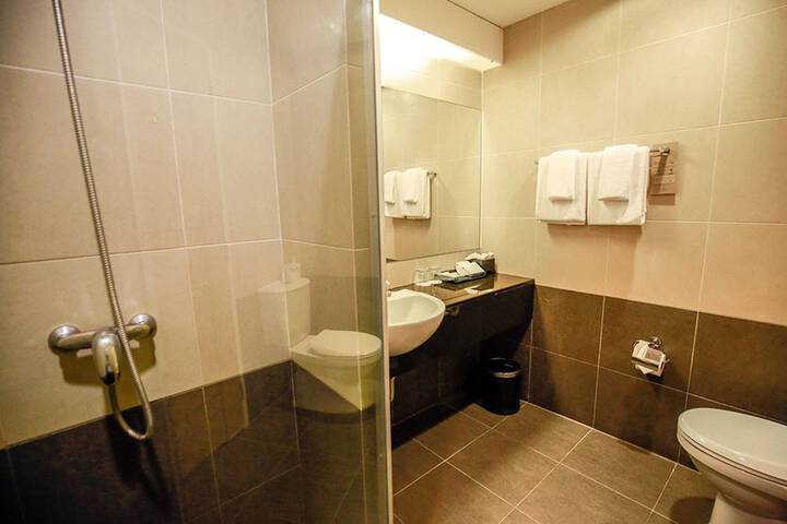 Room 45 of 78