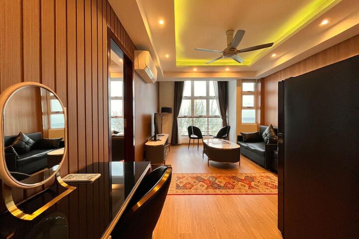 Room 20 of 114