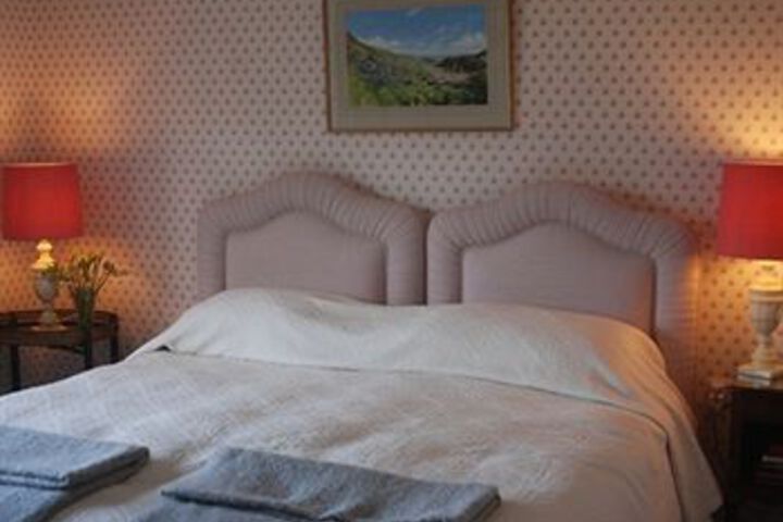 Room 16 of 19