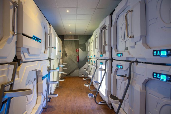 Room 4 of 23