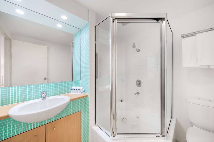 Room 29 of 172