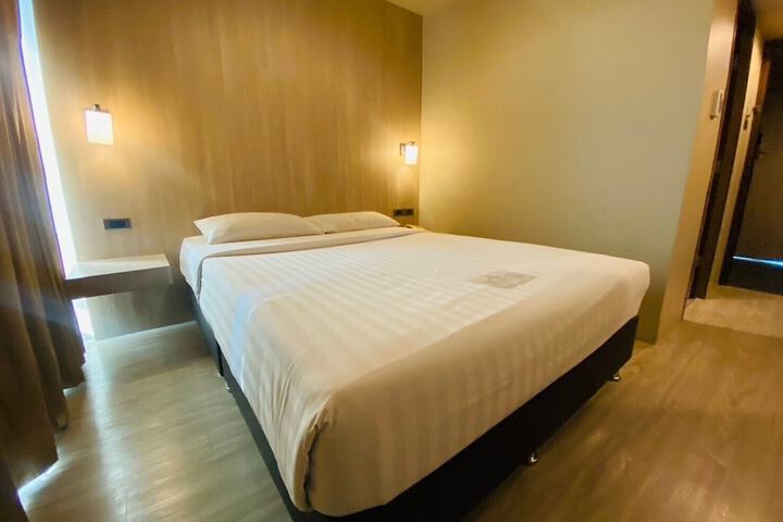 Room 54 of 101