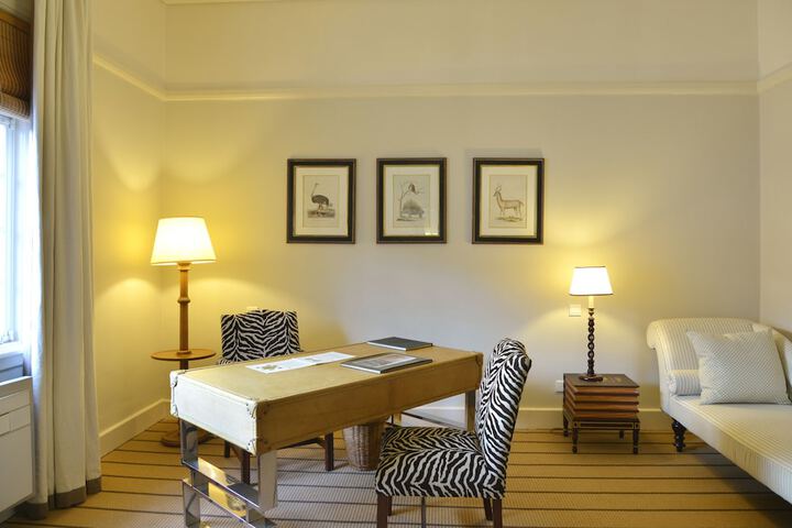 Room 40 of 130
