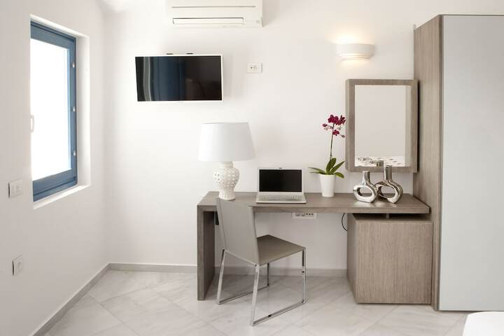 Room 50 of 150