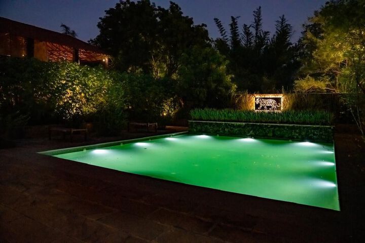Pool 7 of 16