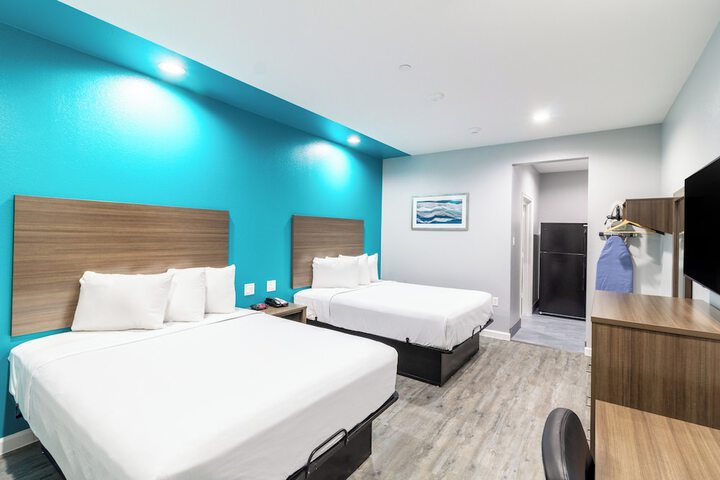 Room 12 of 29