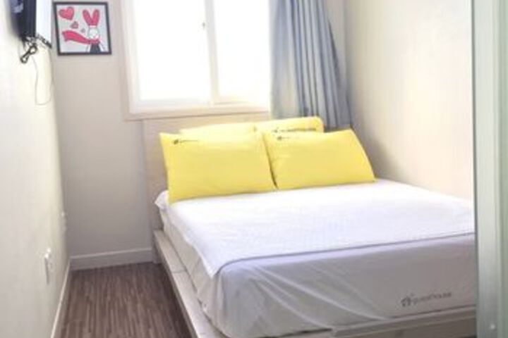 Hotel Suite Photo
