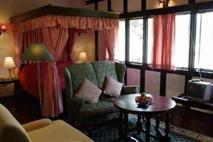 Room 3 of 56