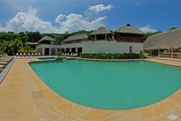 Pool 9 of 14