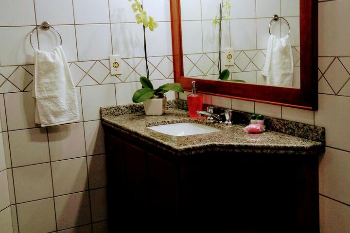 Room 20 of 80