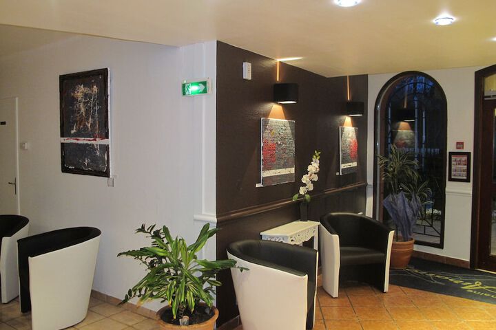 Hotel Interior 3 of 37