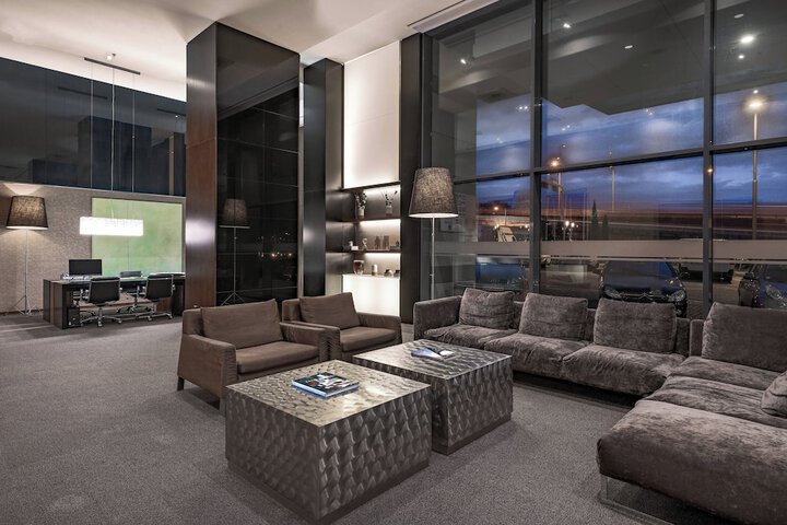 Guest Lobby