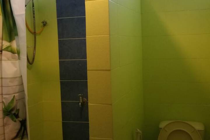 Room 13 of 41