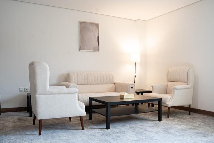 Room 16 of 27