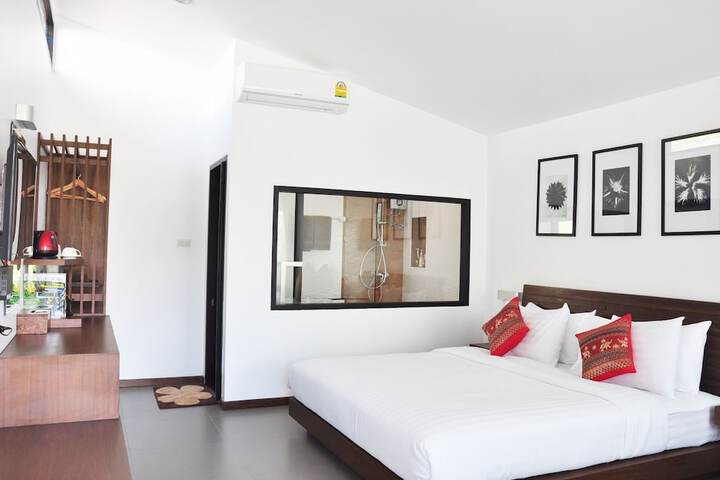 Room 3 of 29