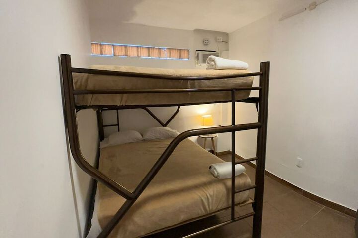 Room 26 of 119