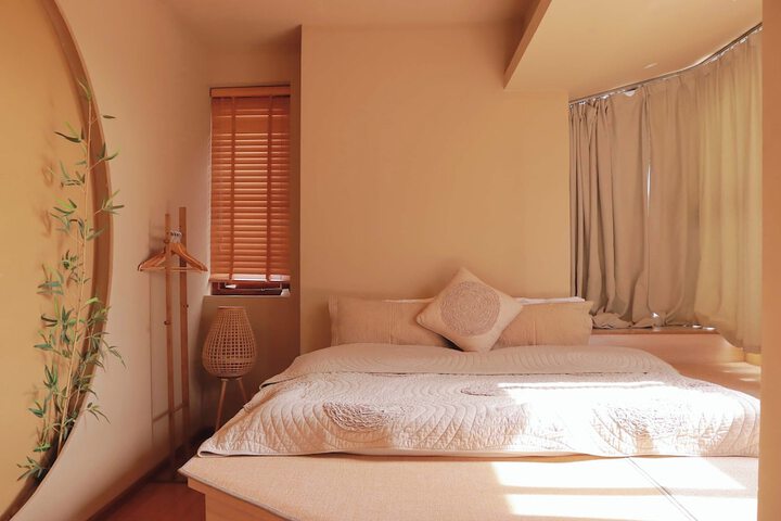Room 16 of 56