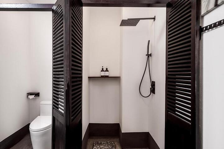 General 84 of 100