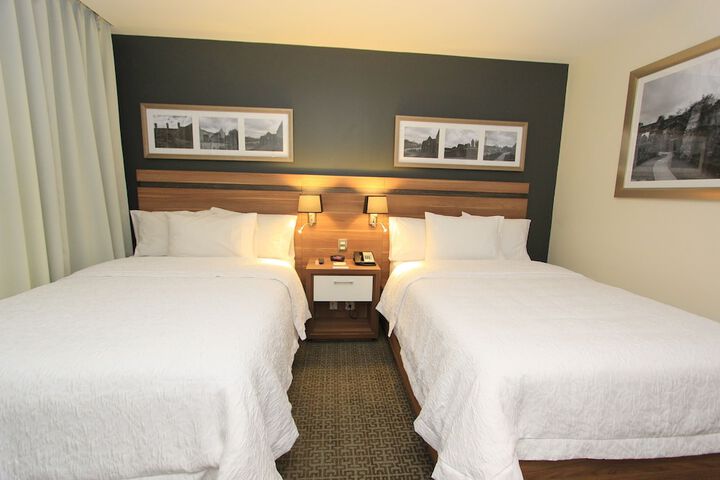 Room 9 of 65