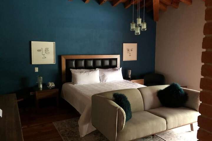 Room 19 of 137
