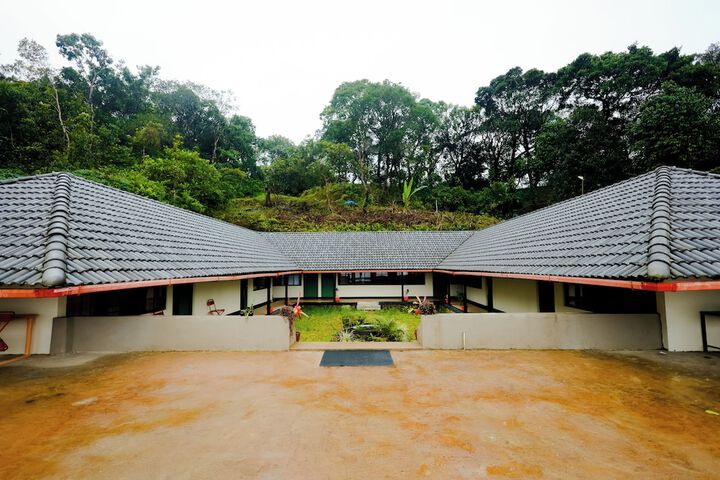 Shambhala Hilltop Homestay Coorg