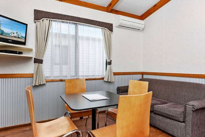 Room 17 of 51