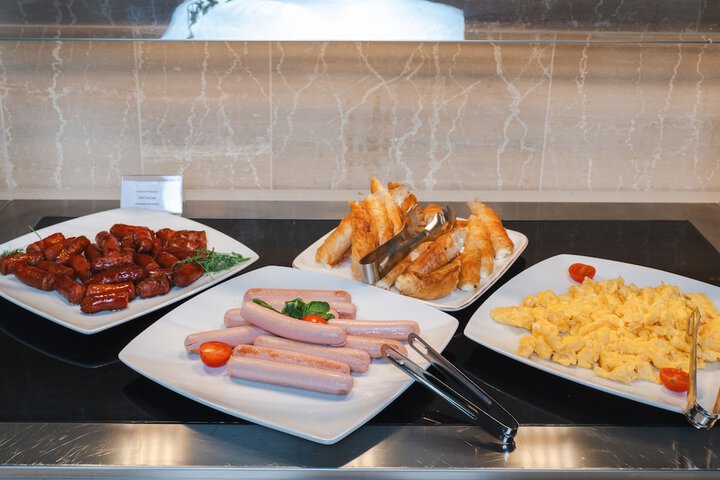 Dining 184 of 198
