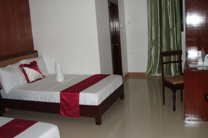 Room 25 of 69