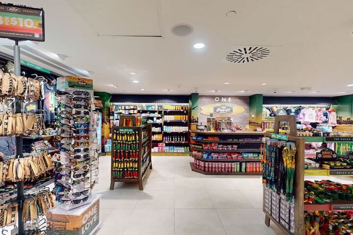 Gift Shop 134 of 271