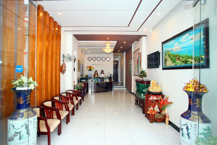 Hotel 2 of 35
