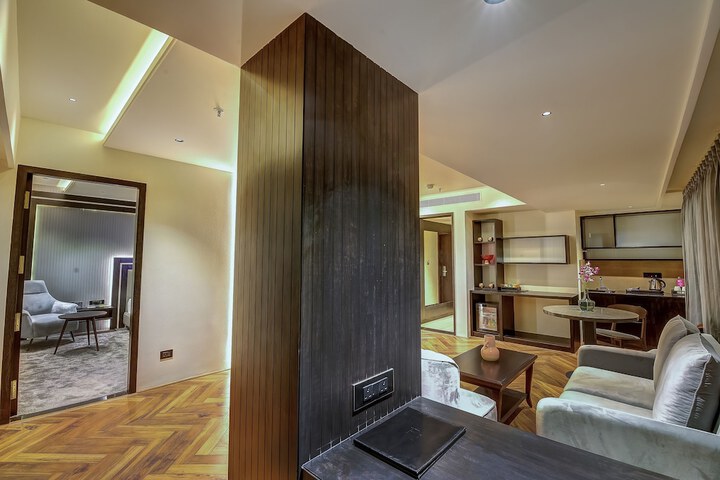 Room 16 of 58