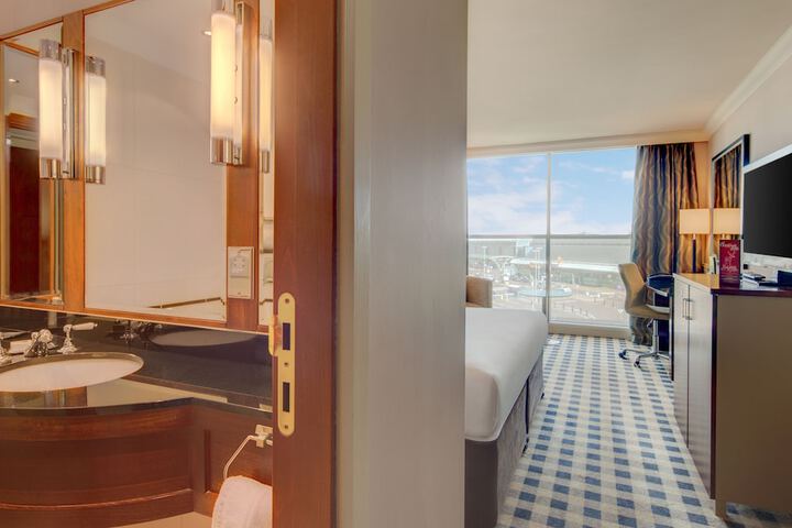 Room 20 of 96