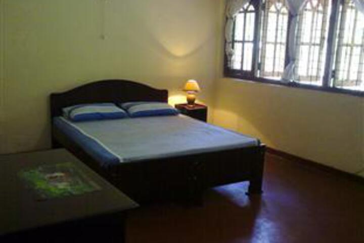 Kundasale Holiday Home