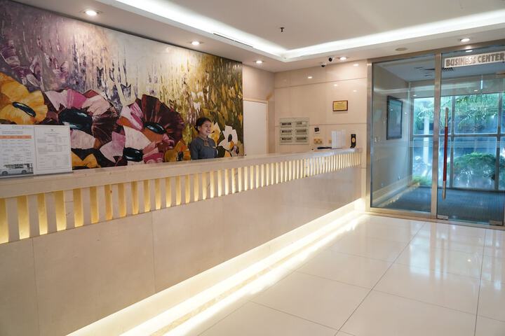 Hotel Interior 8 of 123