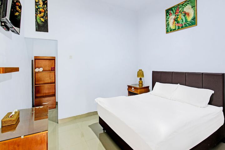 Room 10 of 30